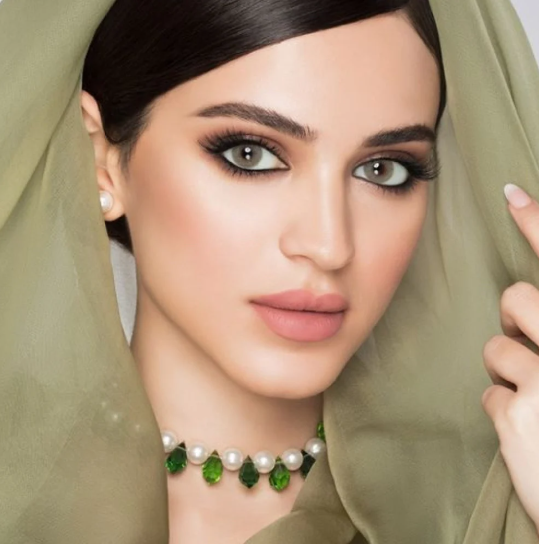 عدسات لنس مي لايم Lime