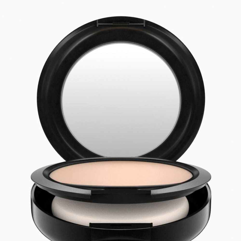 اساس بودرة ستوديو فيكس من ماك - NW 15