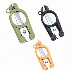 مقص صغير سهل الطي