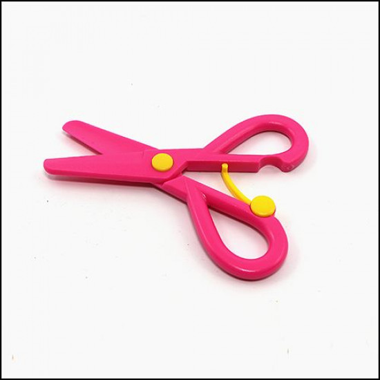 مقص بلاستيك الاطفال