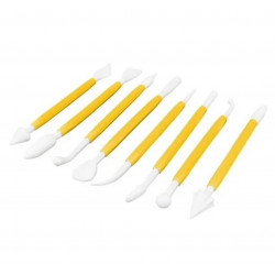 ادوات النحت والتشكيل على الفخار