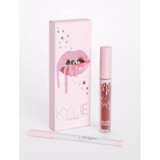احمر شفاه سائل مطفي درجة تونتي من كايلي كوزمتيكس احمر شفاه سائل مطفي درجة تونتي من كايلي كوزمتيكس