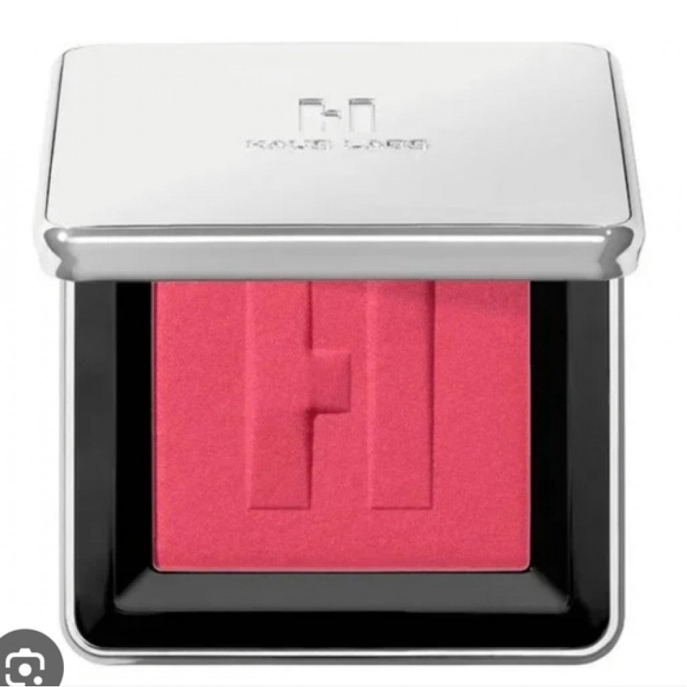 بلاشر هاوس لابز كولور فيوز - بودرة مضغوطة خالية من التلك بزهرة العطاس بلاشر هاوس لابز كولور فيوز - بودرة مضغوطة خالية من التلك بزهرة العطاس