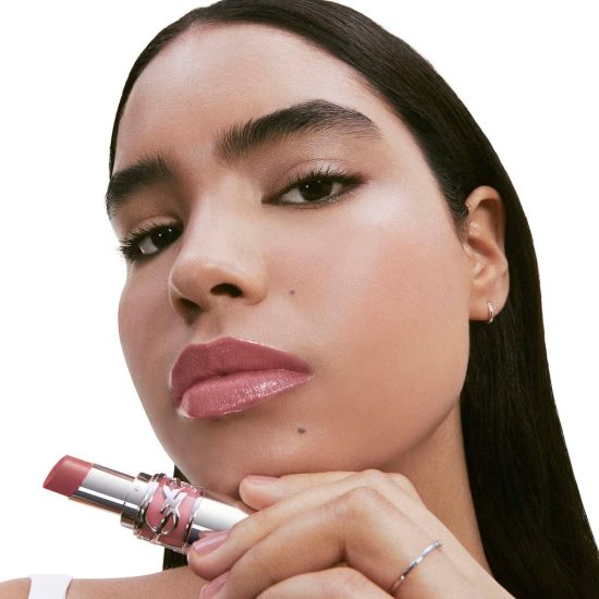 طقم أرواج إيف سان لوران لوف شين (YSL Loveshine Duo Set) - ترطيب ولمعة حريرية طقم أرواج إيف سان لوران لوف شين (YSL Loveshine Duo Set) - ترطيب ولمعة حريرية