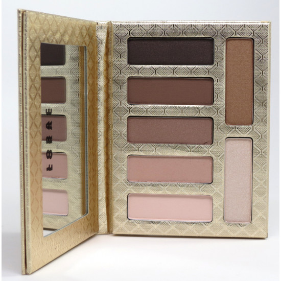 لوحة ظلال العيون ريسلينج رومانس من لوراك لوحة ظلال العيون ريسلينج رومانس من لوراك