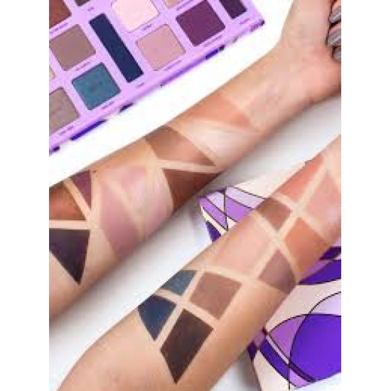 كولور فايبس أمازونيان كلاي من تارت كوزمتيك