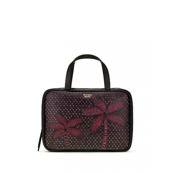 شنطة المكياج جرافيك جتسيتر للسفر من فيكتوريا سيكرت شنطة المكياج جرافيك جتسيتر للسفر من فيكتوريا سيكرت