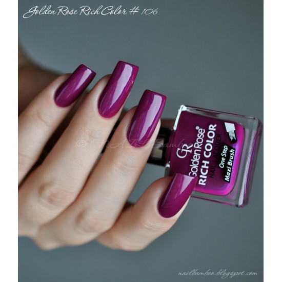 طلاء أظافر من قولدن روز