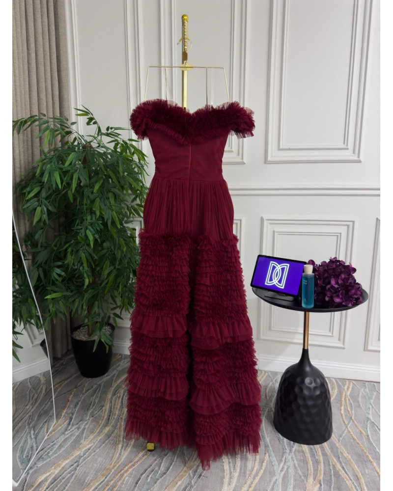  فستان تل كراميش باللون الأحمر