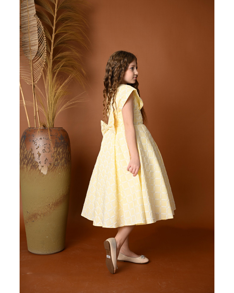 فستان أصفر بناتي أنيق بتصميم كلاسيكي - 734 فستان أصفر بناتي أنيق بتصميم كلاسيكي - 734