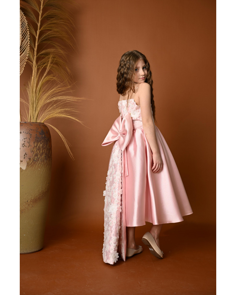 فستان سهرة بناتي مع ذيل طويل بتصميم فاخر - 800 فستان سهرة بناتي مع ذيل طويل بتصميم فاخر - 800