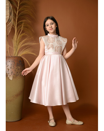 فستان سهرة بناتي بتصميم وردي مزين بالورود - 706 فستان سهرة بناتي بتصميم وردي مزين بالورود - 706