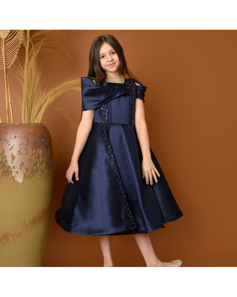 فستان بناتي سهرة بتصميم كتف مكشوف وتطريز فاخر - 816 فستان بناتي سهرة بتصميم كتف مكشوف وتطريز فاخر - 816