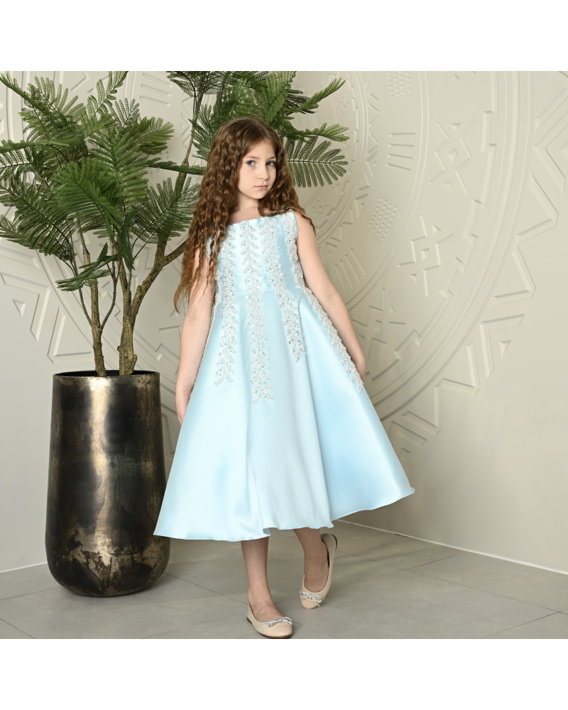 فستان سهرة بناتي 3 الوان فاخر مع تطريز يدوي مميز فستان سهرة بناتي 3 الوان فاخر مع تطريز يدوي مميز