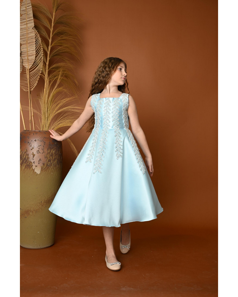 فستان سهرة بناتي 3 الوان فاخر مع تطريز يدوي مميز فستان سهرة بناتي 3 الوان فاخر مع تطريز يدوي مميز