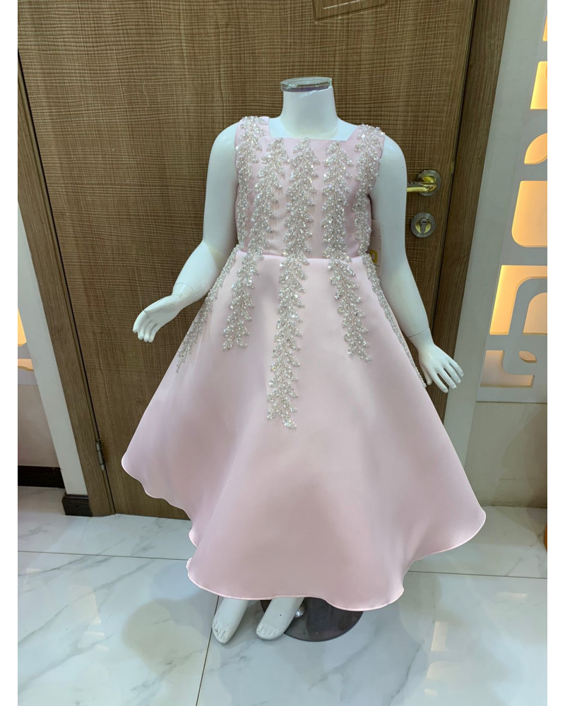 فستان سهرة بناتي 3 الوان فاخر مع تطريز يدوي مميز فستان سهرة بناتي 3 الوان فاخر مع تطريز يدوي مميز