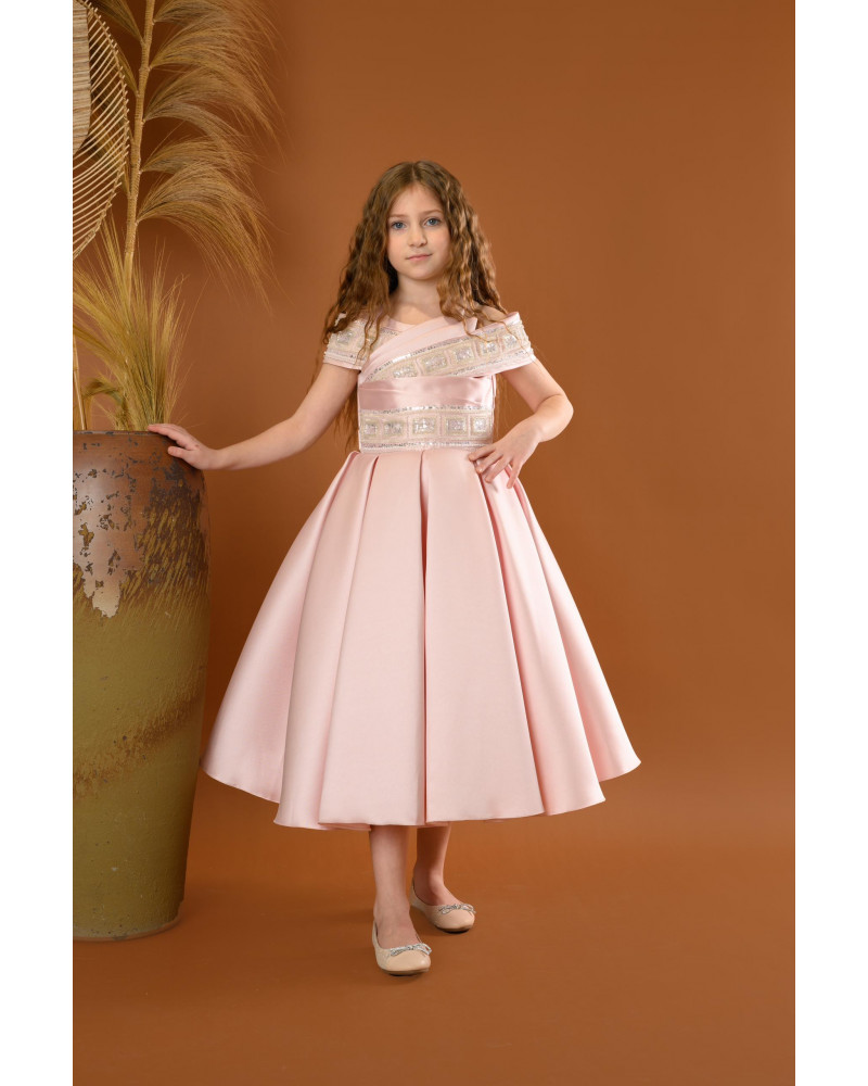 فستان بناتي سهرة 3 الوان بأكتاف مكشوفة فستان بناتي سهرة 3 الوان بأكتاف مكشوفة