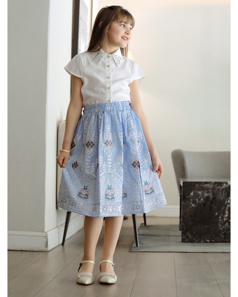 تيور بناتي بتطريز ولمسات ساحرة - Mk2501003 تيور بناتي بتطريز ولمسات ساحرة - Mk2501003