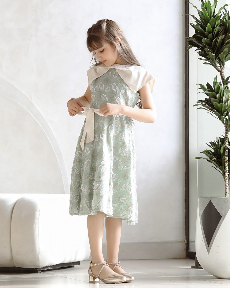 فستان بناتي بتطريز ورق الشجر - Mk2501001 فستان بناتي بتطريز ورق الشجر - Mk2501001