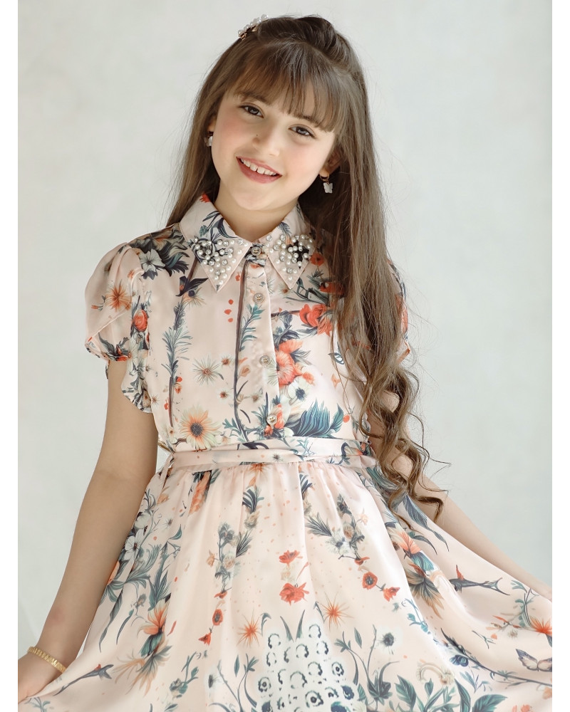 فستان بناتي بلمسات ساحرة مع ازرار وحزام - Mk2501007 فستان بناتي بلمسات ساحرة مع ازرار وحزام - Mk2501007