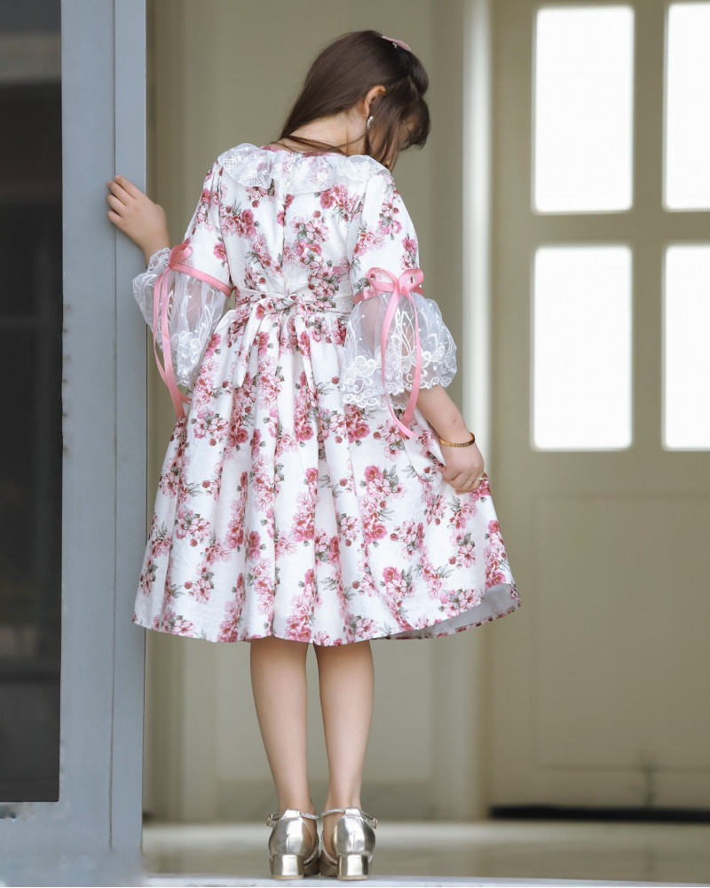 فستان بناتي بنقشات ورود - 903 فستان بناتي بنقشات ورود - 903