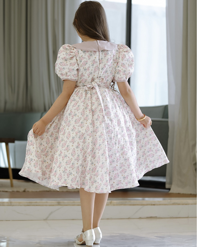 فستان بناتي سبور حزام واكسسوار على الصدر - 900 فستان بناتي سبور حزام واكسسوار على الصدر - 900