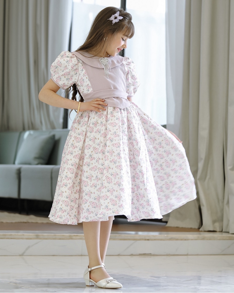 فستان بناتي سبور حزام واكسسوار على الصدر - 900 فستان بناتي سبور حزام واكسسوار على الصدر - 900