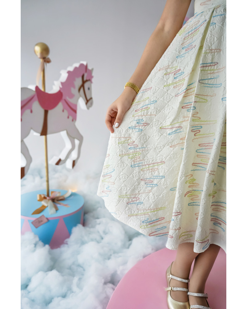 فستان بناتي بإطلالة ملكية مستوحاة من الأجواء الاحتفالية - 988