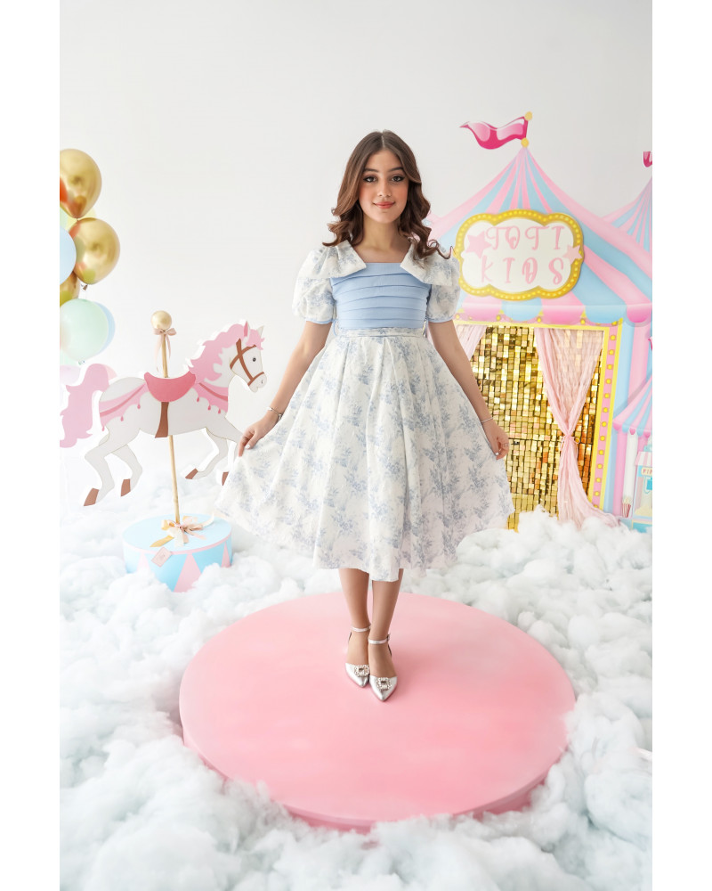 فستان بناتي كلاسيك مورد سماوي - 1017