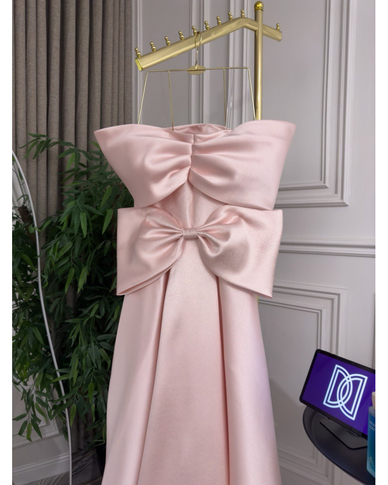 فستان سهرة ميكادو مطرز باللون الوردي