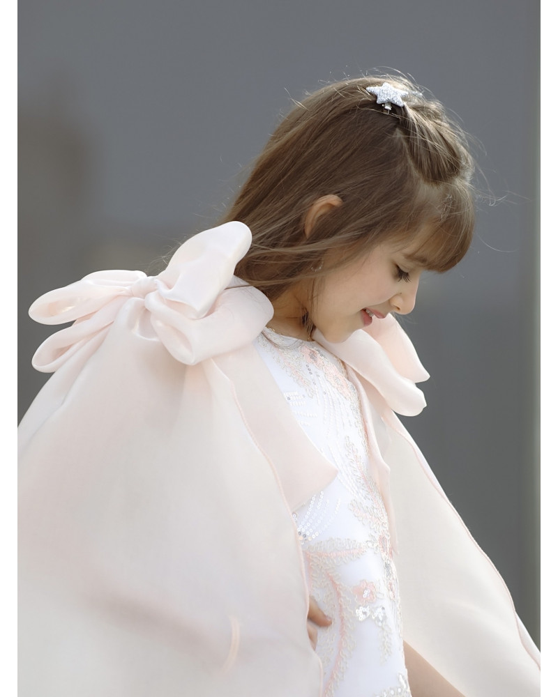 فستان بناتي سبور فراشة وفيونكه على الكتف - 906 - يوجد اختلاف بدرجة لون الجناح صورة توضيحية في اخر صورتين فستان بناتي سبور فراشة وفيونكه على الكتف - 906 - يوجد اختلاف بدرجة لون الجناح صورة توضيحية في اخر صورتين