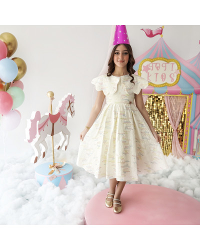 فستان بناتي بإطلالة ملكية مستوحاة من الأجواء الاحتفالية - 988