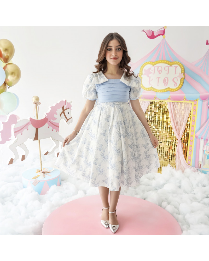 فستان بناتي كلاسيك مورد سماوي - 1017