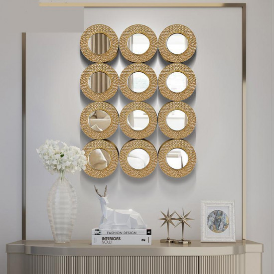 ديكور مرآة حائط اطار ذهبي 75×100 سم ديكور مرآة حائط اطار ذهبي 75×100 سم