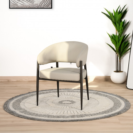 كرسي جلد مودرن بأرجل معدنية - بيج