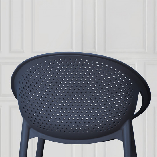 كرسي بلاستيك عصري بظهر مثقّب أزرق داكن كرسي بلاستيك عصري بظهر مثقّب أزرق داكن