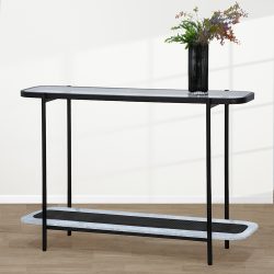 مدخل استقبال سطح زجاجي رمادي
