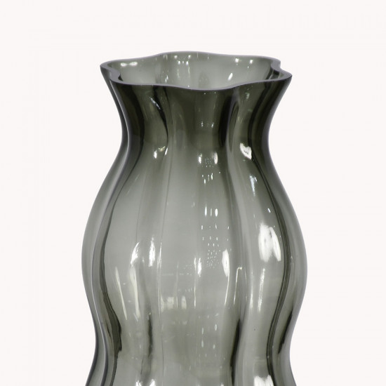 فازة ورد شفافة تصميم عصري رمادي