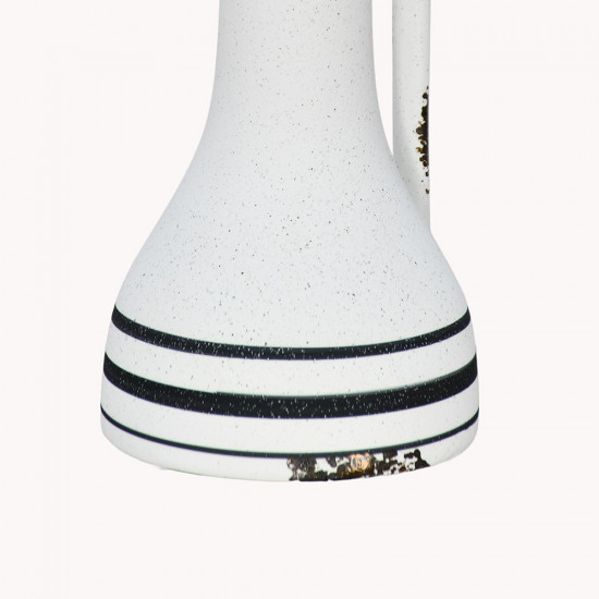 فازة ورد تصميم عصري من السيراميك أبيض