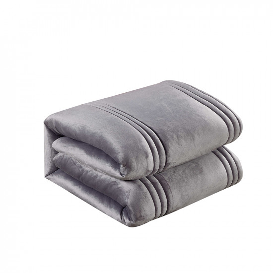 مفرش شتوي مخمل 4 قطع نفر