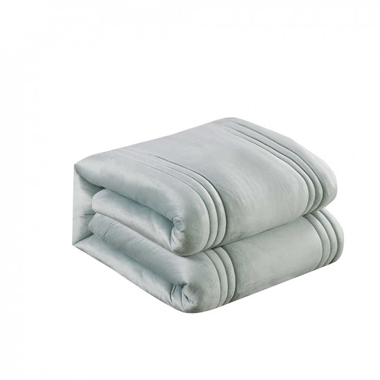 مفرش شتوي مخمل 4 قطع نفر