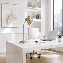 أباجورة مكتب معدنية بتصميم مرن لون فضي أنيق