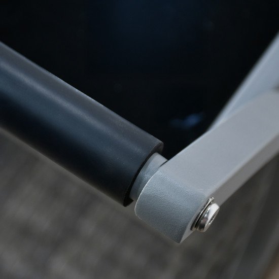 عربة تقديم 2 دور معدن وراتان بسطح زجاجي عربة تقديم 2 دور معدن وراتان بسطح زجاجي