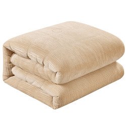 مفرش شتوي مخمل 6 قطع نفرين مفرش شتوي مخمل 6 قطع نفرين