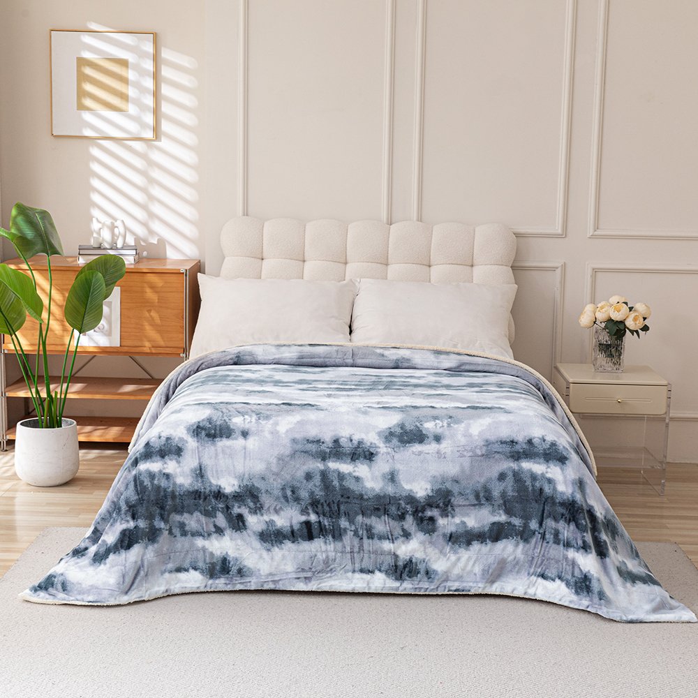 بطانية نيوم فرو فاخرة بملمس مخملي 200×230 سم بطانية نيوم فرو فاخرة بملمس مخملي 200×230 سم