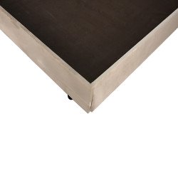 سرير خشبي بتنجيد مخملي فاخر 140×200سم سرير خشبي بتنجيد مخملي فاخر 140×200سم