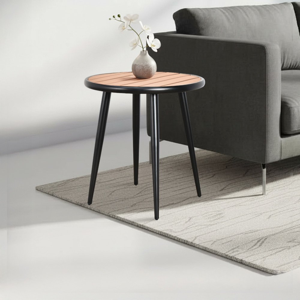 طاولة مفردة دائرية بأرجل معدنية 75×67 سم