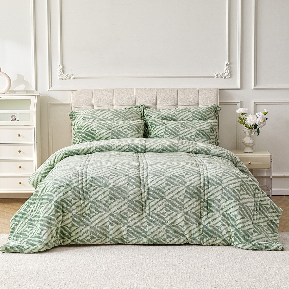 مفرش نيوم شتوي مخمل 6 قطع نفرين