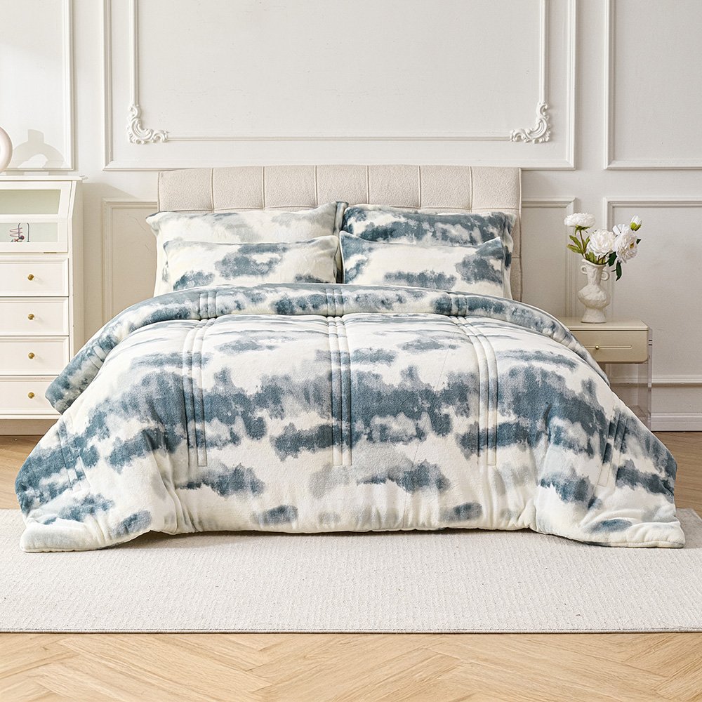 مفرش نيوم شتوي مخمل 4 قطع نفر مفرش نيوم شتوي مخمل 4 قطع نفر