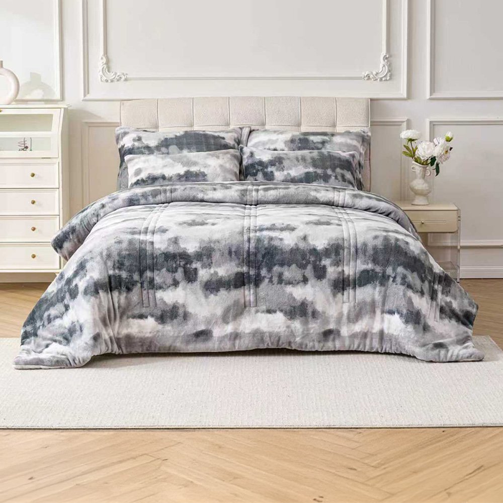 مفرش نيوم شتوي مخمل 4 قطع نفر